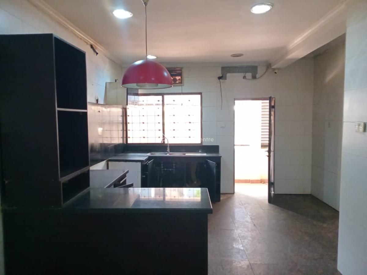 7 Bedroom Fully Detached Duplex, Ikeja Gra, Ikeja, Lagos, Detached Duplex for Rent