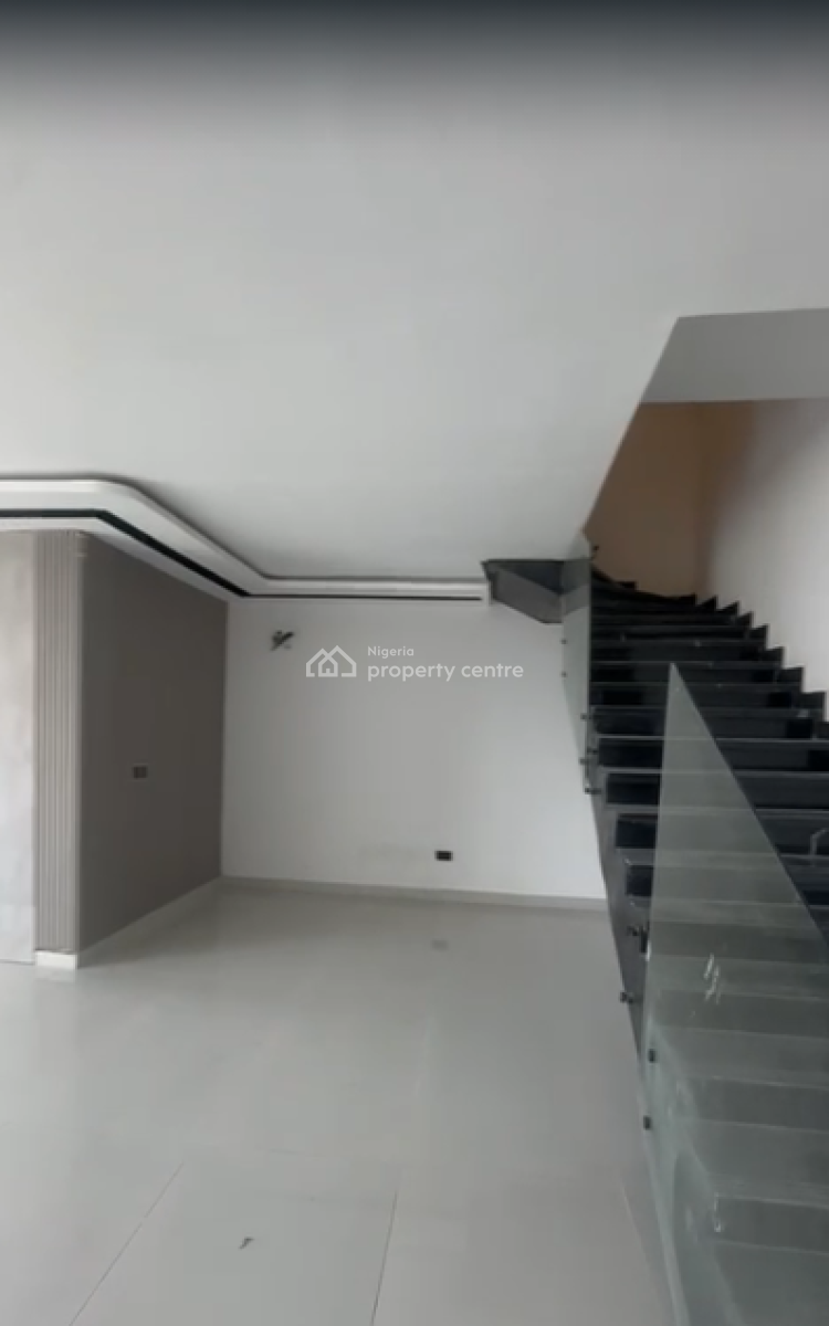 Brand New 2-bedroom Maisonette with Swimming Pool, Lekki Phase 1, Lekki, Lagos, Flat / Apartment for Rent