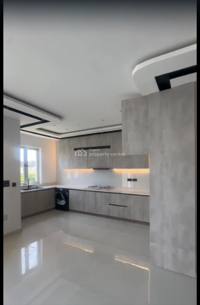 Brand New 2-bedroom Maisonette with Swimming Pool, Lekki Phase 1, Lekki, Lagos, Flat / Apartment for Rent