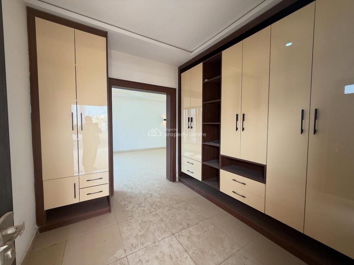 Solidly Built 5 Bedroom Fully Detached Duplex,2 Rooms Bq, in an Estate, Wuye, Abuja, Detached Duplex for Sale