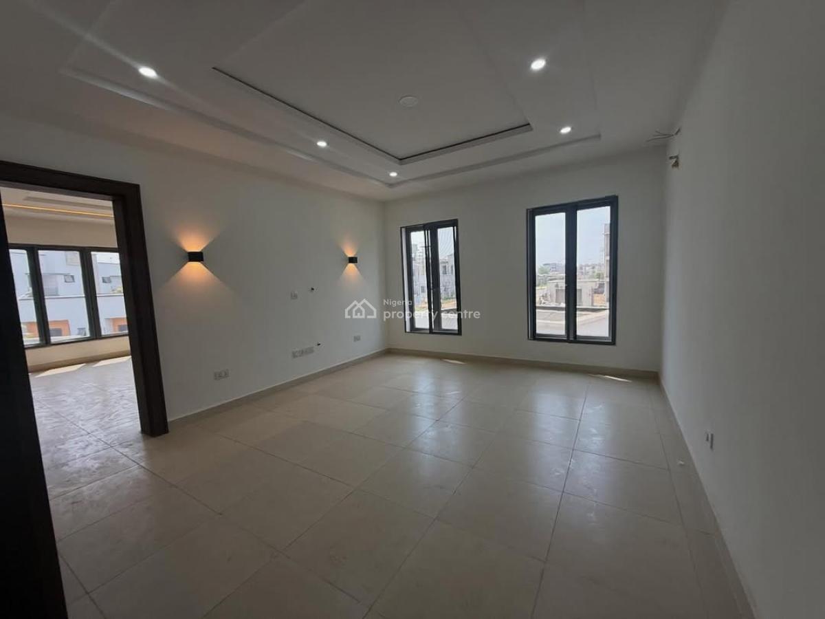 Solidly Built 5 Bedroom Fully Detached Duplex,2 Rooms Bq, in an Estate, Wuye, Abuja, Detached Duplex for Sale