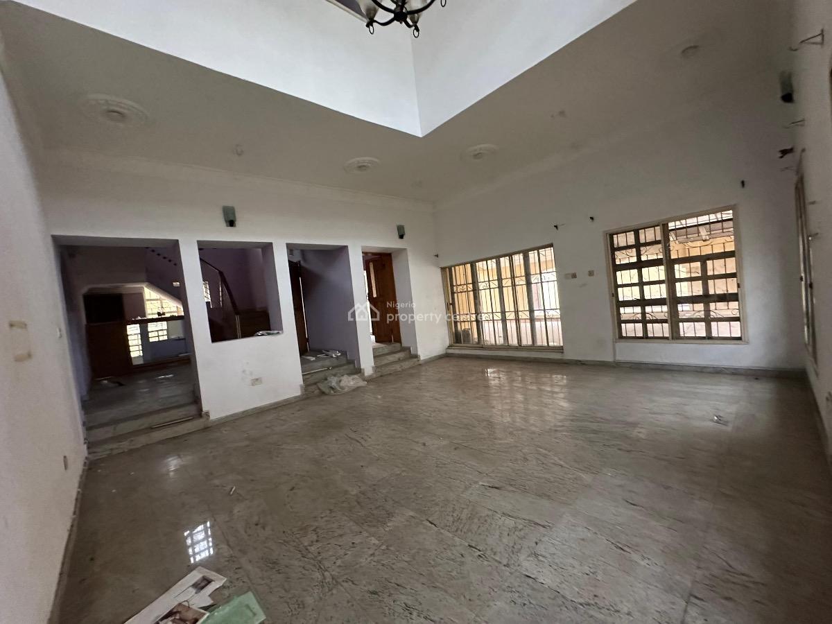 a Well Maintained Spacious 4 Bedroom Semi Detached Duplex, Gra Phase 1, Magodo, Lagos, Semi-detached Duplex for Rent