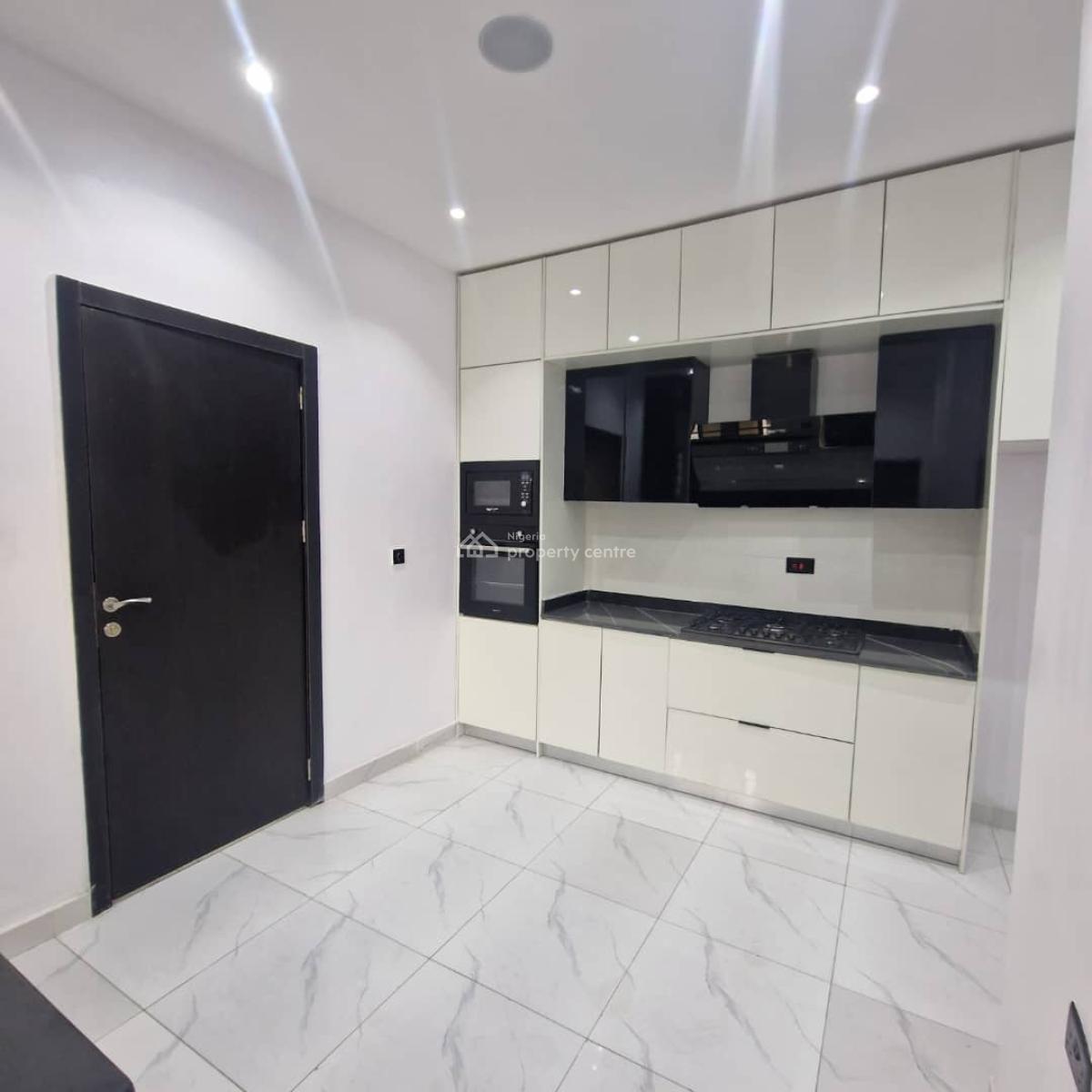 Tastefully Finished 3 Bedroom Apartment with Bq at Lekki Phase 1, Lekki Phase 1 Lekki Phase 1, Lekki Phase 1, Lekki, Lagos, Flat / Apartment for Rent