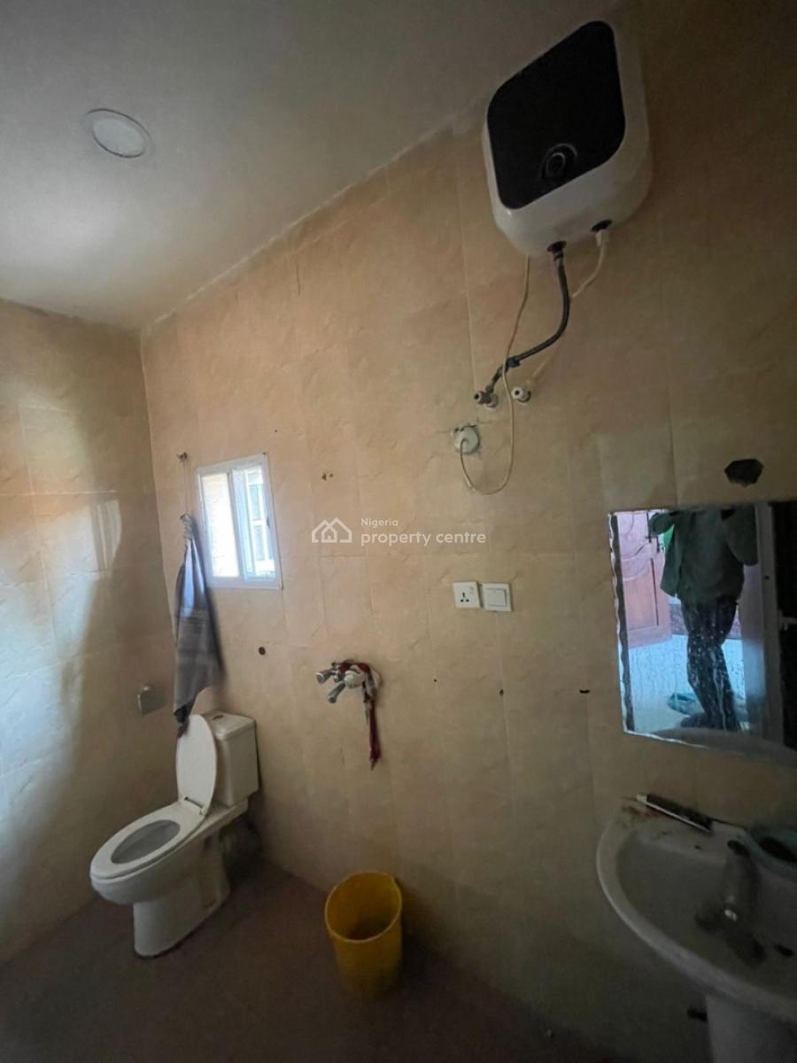 Clean 2 Bedroom Apartment, Abijo, Lekki, Lagos, Flat / Apartment for Rent