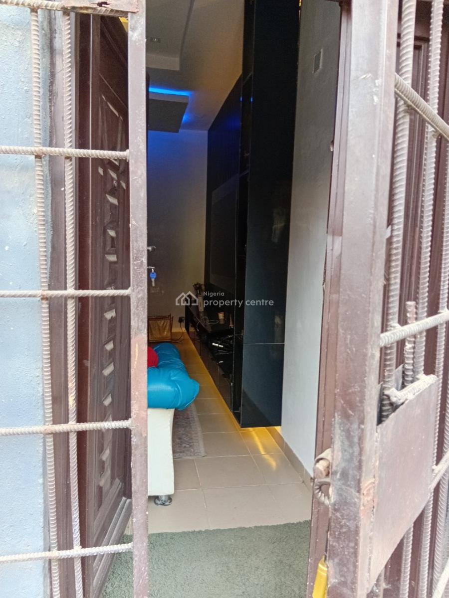 Self-serviced 2 Bedroom, Zone 6, Wuse, Abuja, Flat / Apartment Short Let