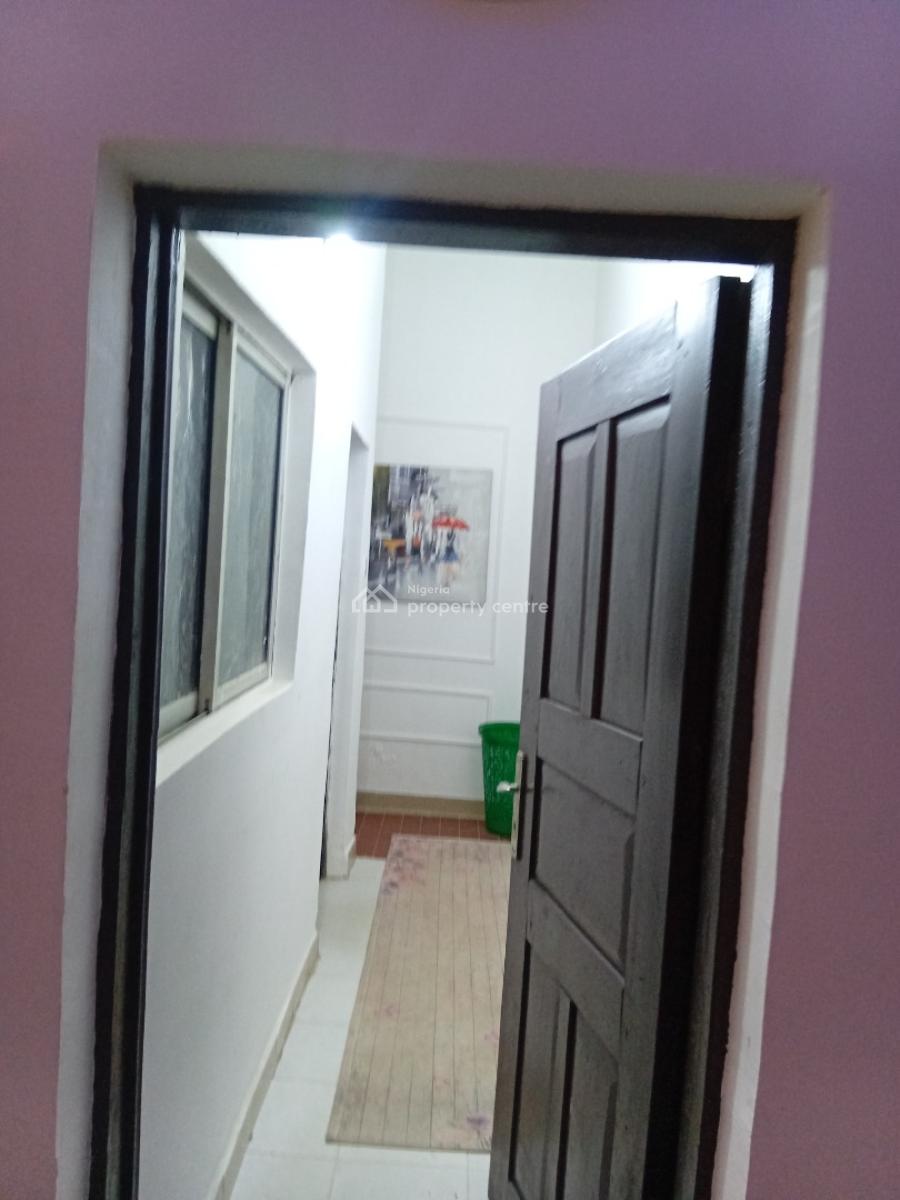 Self-serviced 2 Bedroom, Zone 6, Wuse, Abuja, Flat / Apartment Short Let