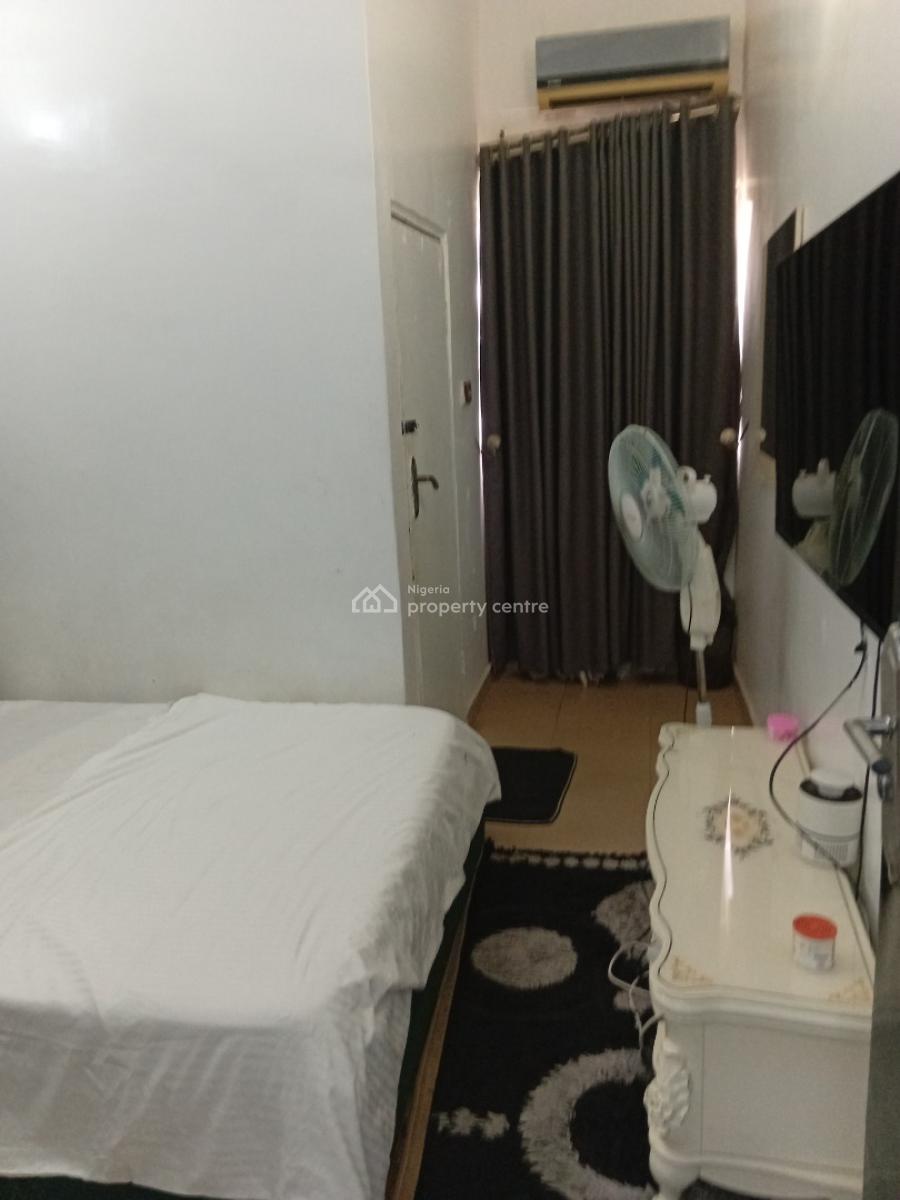 Self-serviced 2 Bedroom, Zone 6, Wuse, Abuja, Flat / Apartment Short Let