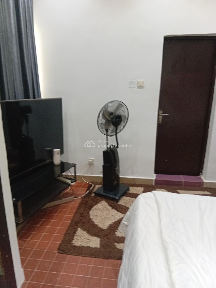 Self-serviced 2 Bedroom, Zone 6, Wuse, Abuja, Flat / Apartment Short Let