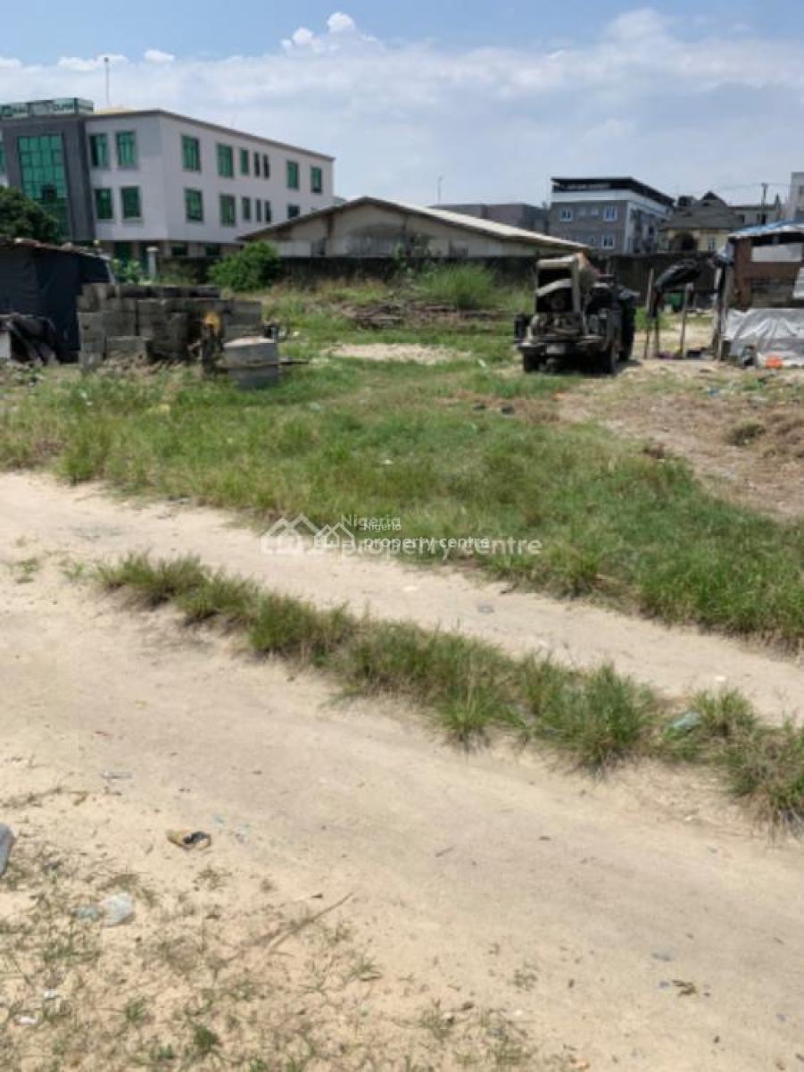 Hot 1300sqm Land Sandfilled and Fenced Facing The Express, Lekki Epe Express Way, Awoyaya, Ibeju Lekki, Lagos, Commercial Land for Rent