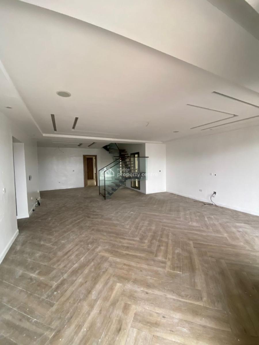 Spacious 4 Bedroom Maisonett with a Bq, Lekki Phase 1, Lekki, Lagos, Terraced Duplex for Rent