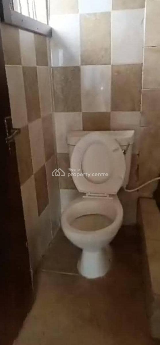 Serviced Single Room Self Available, Off Admiralty Way, Lekki Phase 1, Lekki, Lagos, Self Contain (single Rooms) for Rent