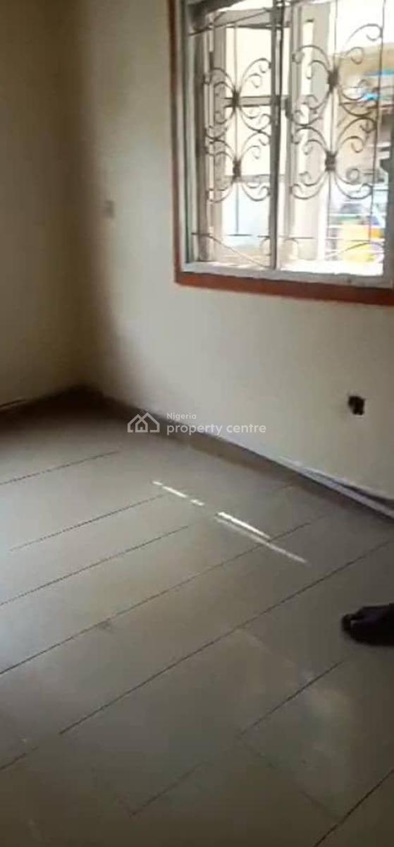 Serviced Single Room Self Available, Off Admiralty Way, Lekki Phase 1, Lekki, Lagos, Self Contain (single Rooms) for Rent