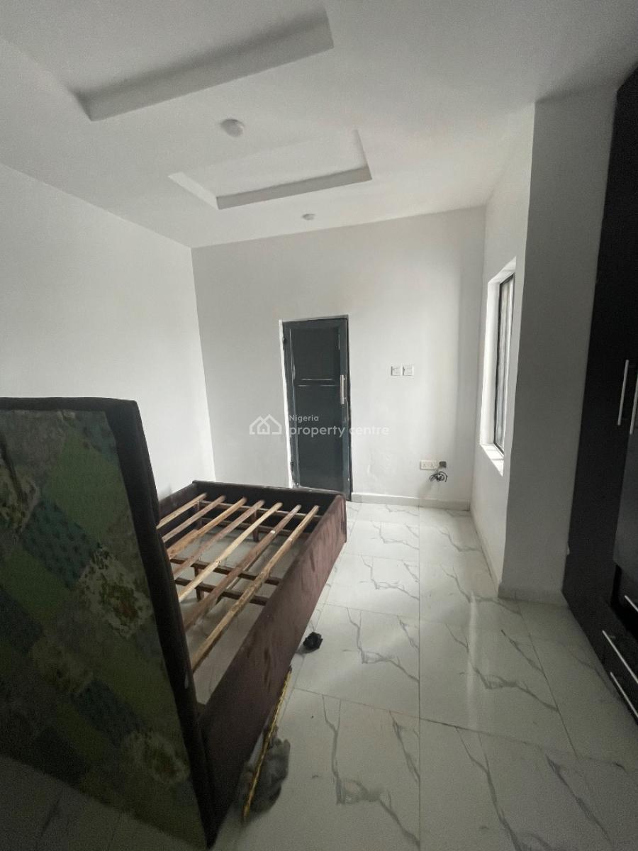 Spacious 2 Bedroom Flat Upstairs, Silverland Estate, Sangotedo, Ajah, Lagos, Flat / Apartment for Rent