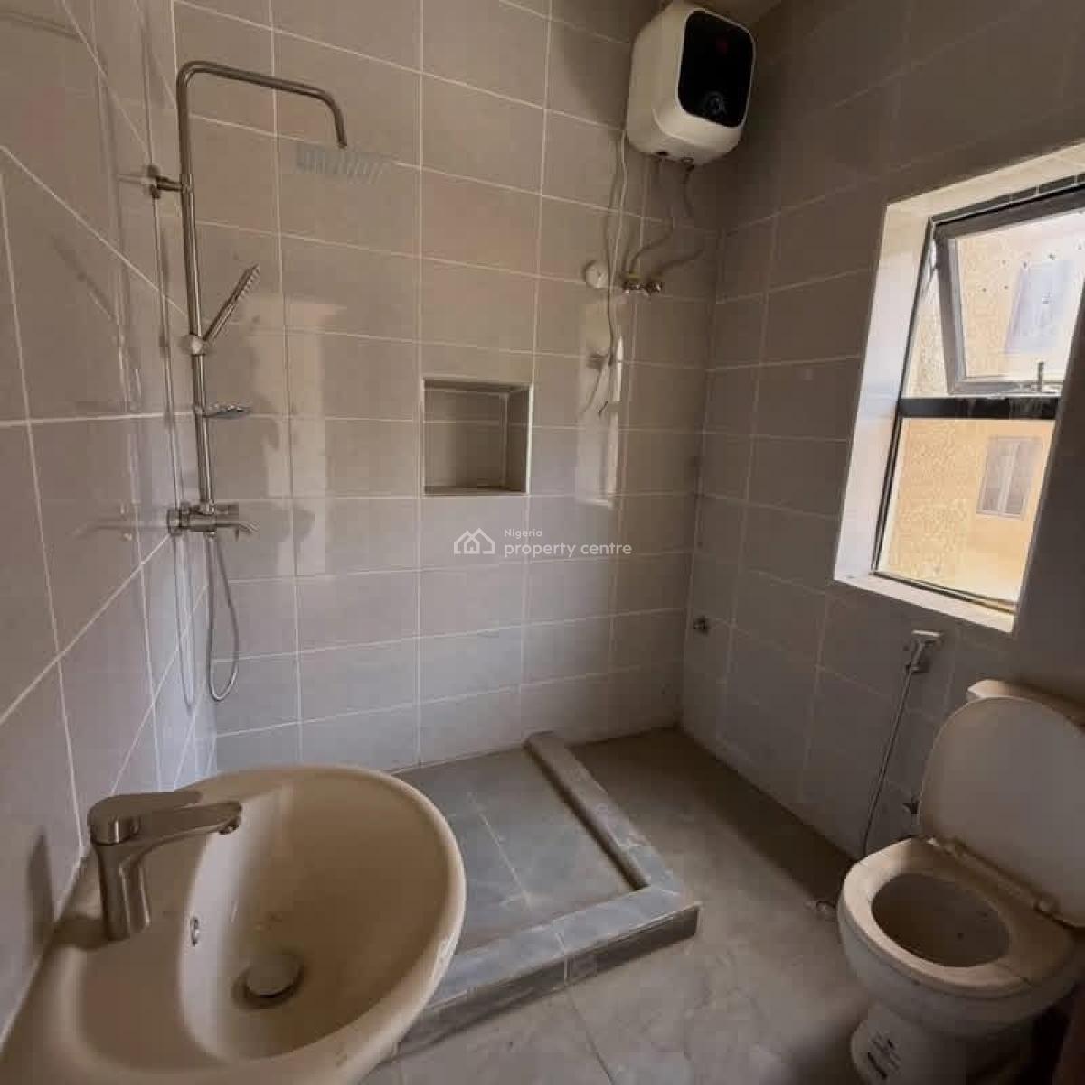 Luxurious 3 Bedroom Spacious Apartment with Bq, Elevator,1st Floor, Jabi. Serene Neighborhood, Jabi, Abuja, Flat / Apartment for Sale