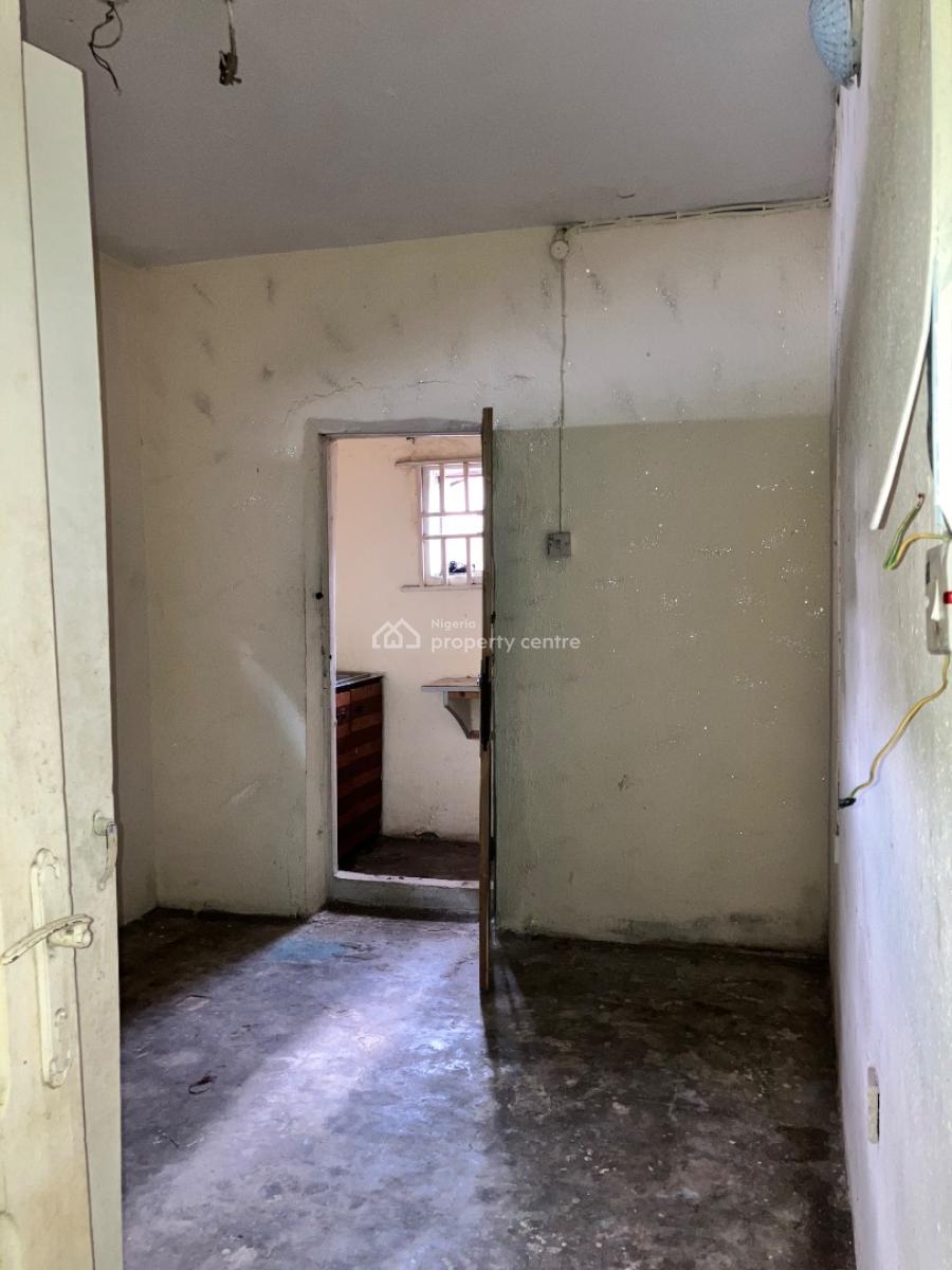 Clean Room Self Contain 24/7 Security, Parking Space, Well Secured Gated Street with 24/7 Security, Alausa, Ikeja, Lagos, Self Contain (single Rooms) for Rent