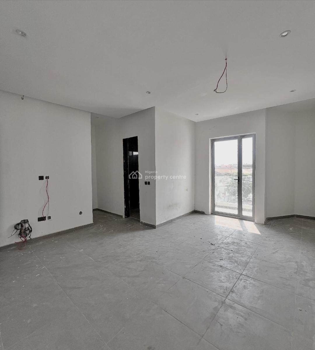 Lovely 4 Bedroom Semi Detached Duplex with Swimming Pool and Bq, Lekki Phase 1, Lekki, Lagos, Semi-detached Duplex for Sale