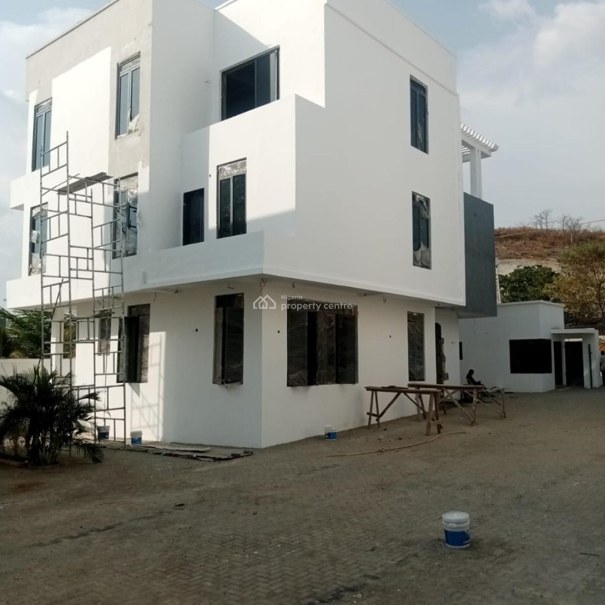 Luxury 5-bedroom Semi-detached Duplex, Life Camp, Abuja, Semi-detached Duplex for Sale