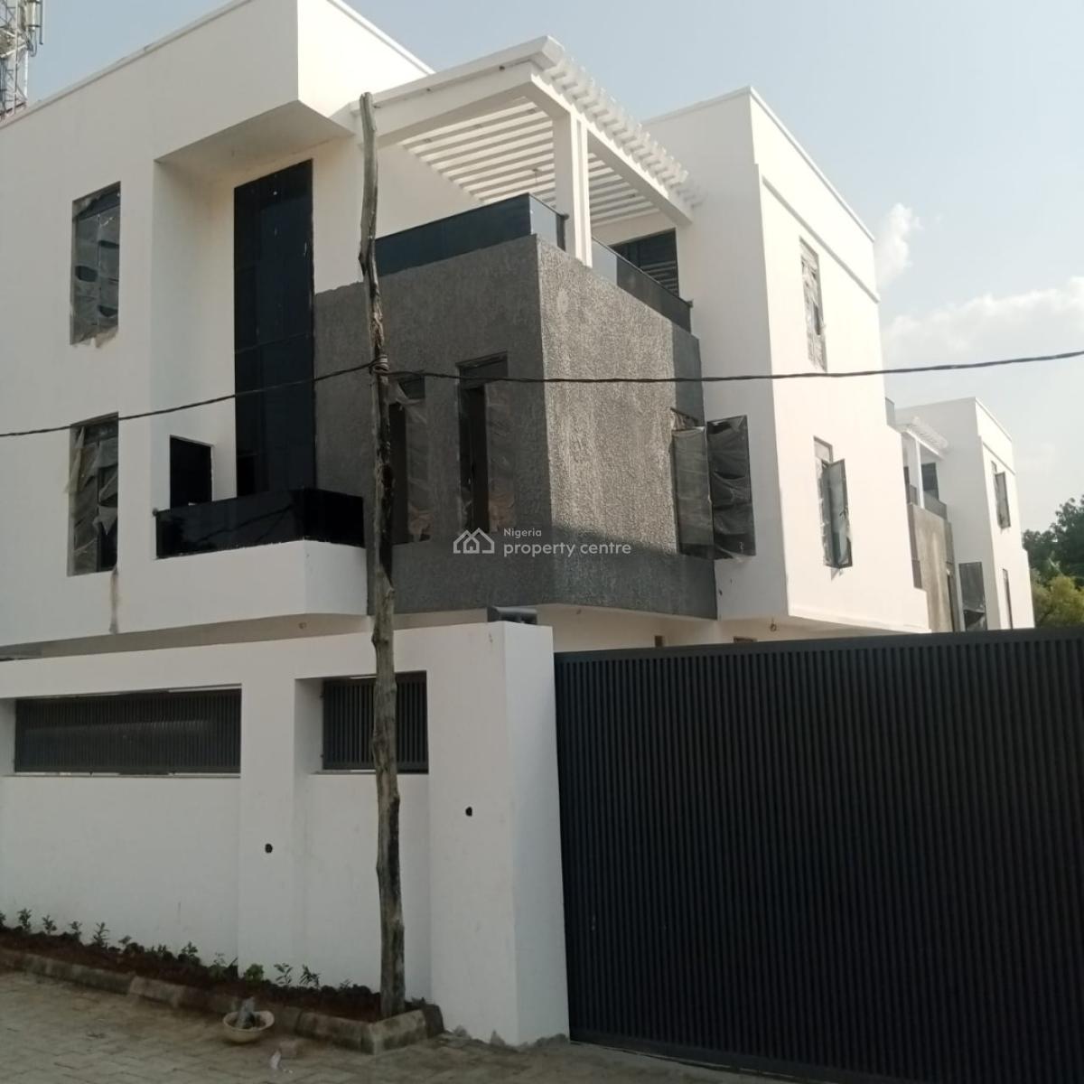 Luxury 5-bedroom Semi-detached Duplex, Life Camp, Abuja, Semi-detached Duplex for Sale