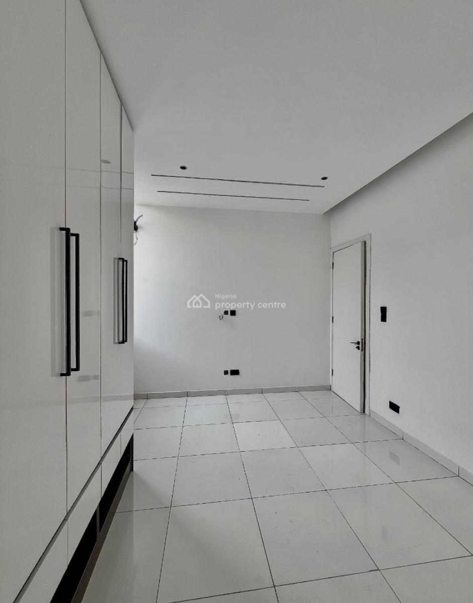 Fully Serviced 2 Bedroom Apartment with Bq, Oniru, Oniru, Victoria Island (vi), Lagos, Block of Flats for Sale