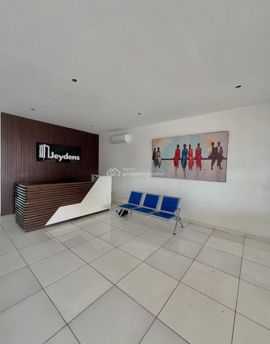 Fully Serviced 2 Bedroom Apartment with Bq, Oniru, Oniru, Victoria Island (vi), Lagos, Block of Flats for Sale