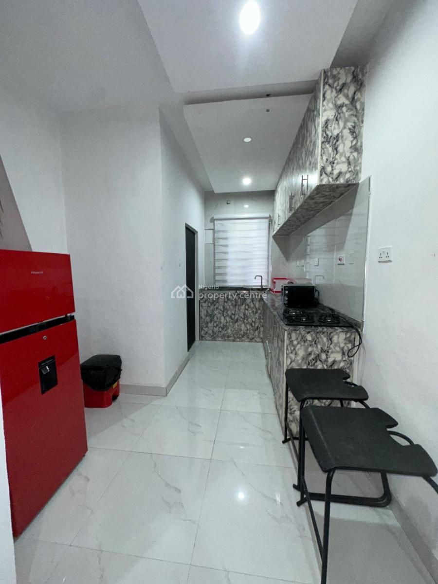 Fully Furnished 4 Bedroom Apartment, Lcc, Lekki, Lagos, Flat / Apartment Short Let