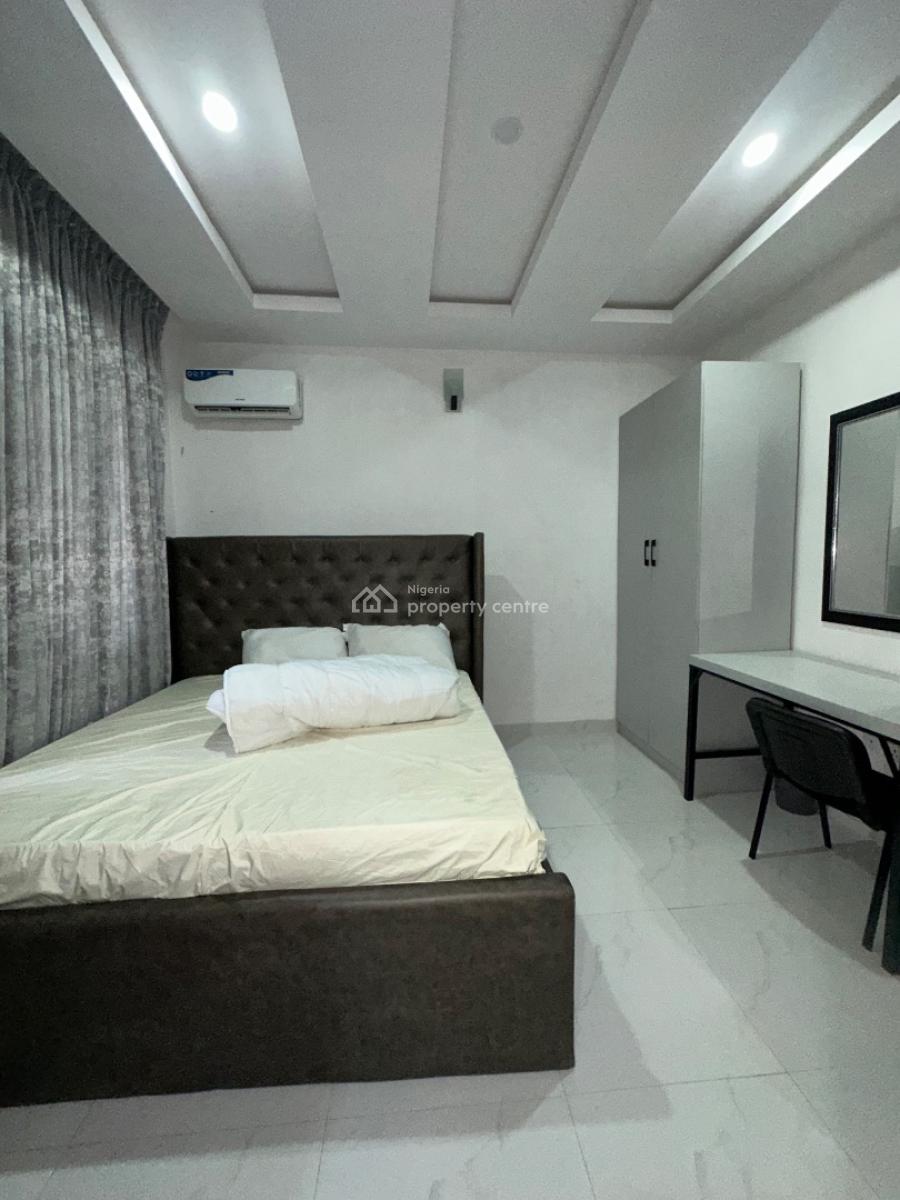 Fully Furnished 4 Bedroom Apartment, Lcc, Lekki, Lagos, Flat / Apartment Short Let