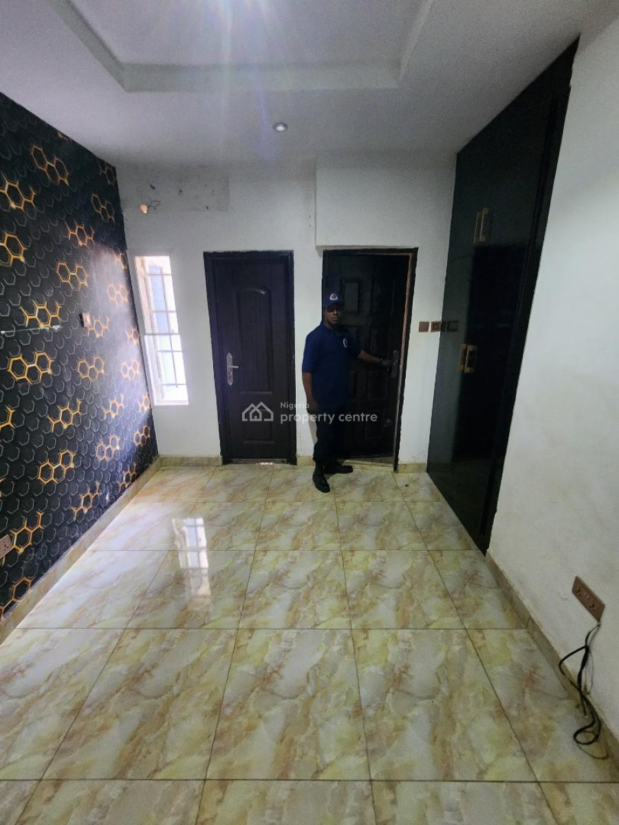 Luxury One Bedroom Block of Flat, News Engineering Dawaki, Dawaki, Gwarinpa, Abuja, Flat / Apartment for Rent