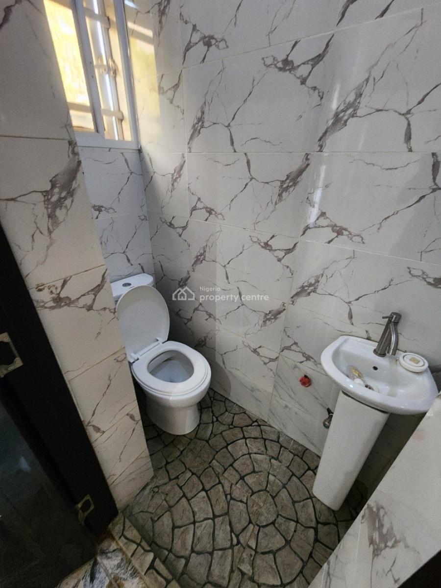 Luxury One Bedroom Block of Flat, News Engineering Dawaki, Dawaki, Gwarinpa, Abuja, Flat / Apartment for Rent