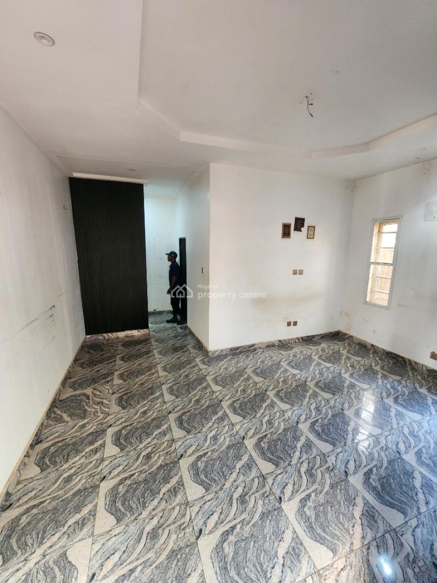 Luxury One Bedroom Block of Flat, News Engineering Dawaki, Dawaki, Gwarinpa, Abuja, Flat / Apartment for Rent