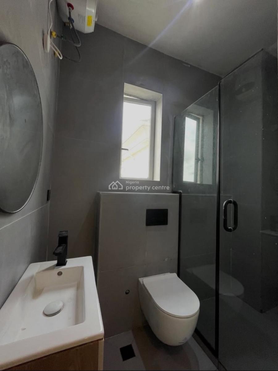 2bedroom Maisonette, Lekki Phase 1, Lekki, Lagos, House for Rent