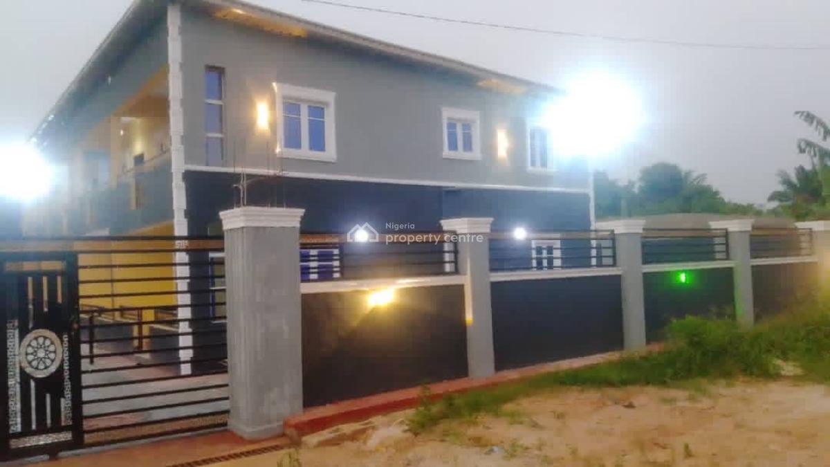 a Clean Room and Parlor Self Contain, Balogun Estate , Lucky Fiber Road, Ikorodu, Lagos, Flat / Apartment for Rent