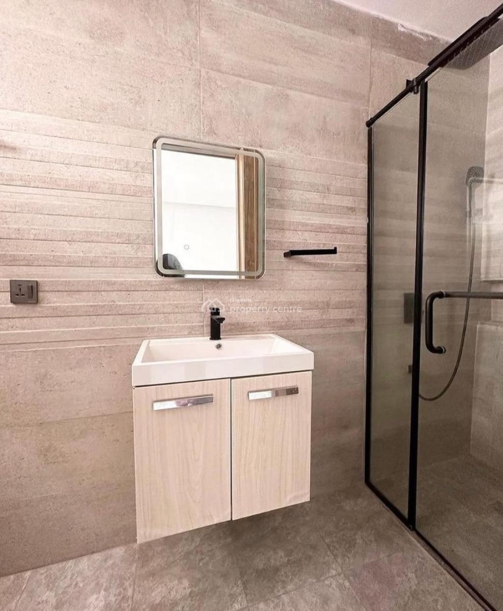 4 Bedroom, Lekki Phase 1, Lekki, Lagos, Semi-detached Duplex for Rent