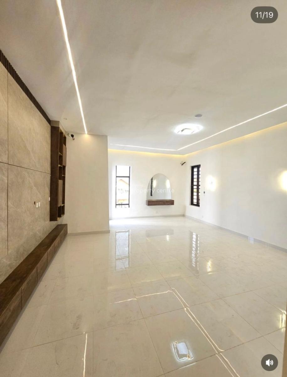 5 Bedroom Fully Detached with Bq, Thomas Estate, Ajah, Lagos, Detached Duplex for Sale