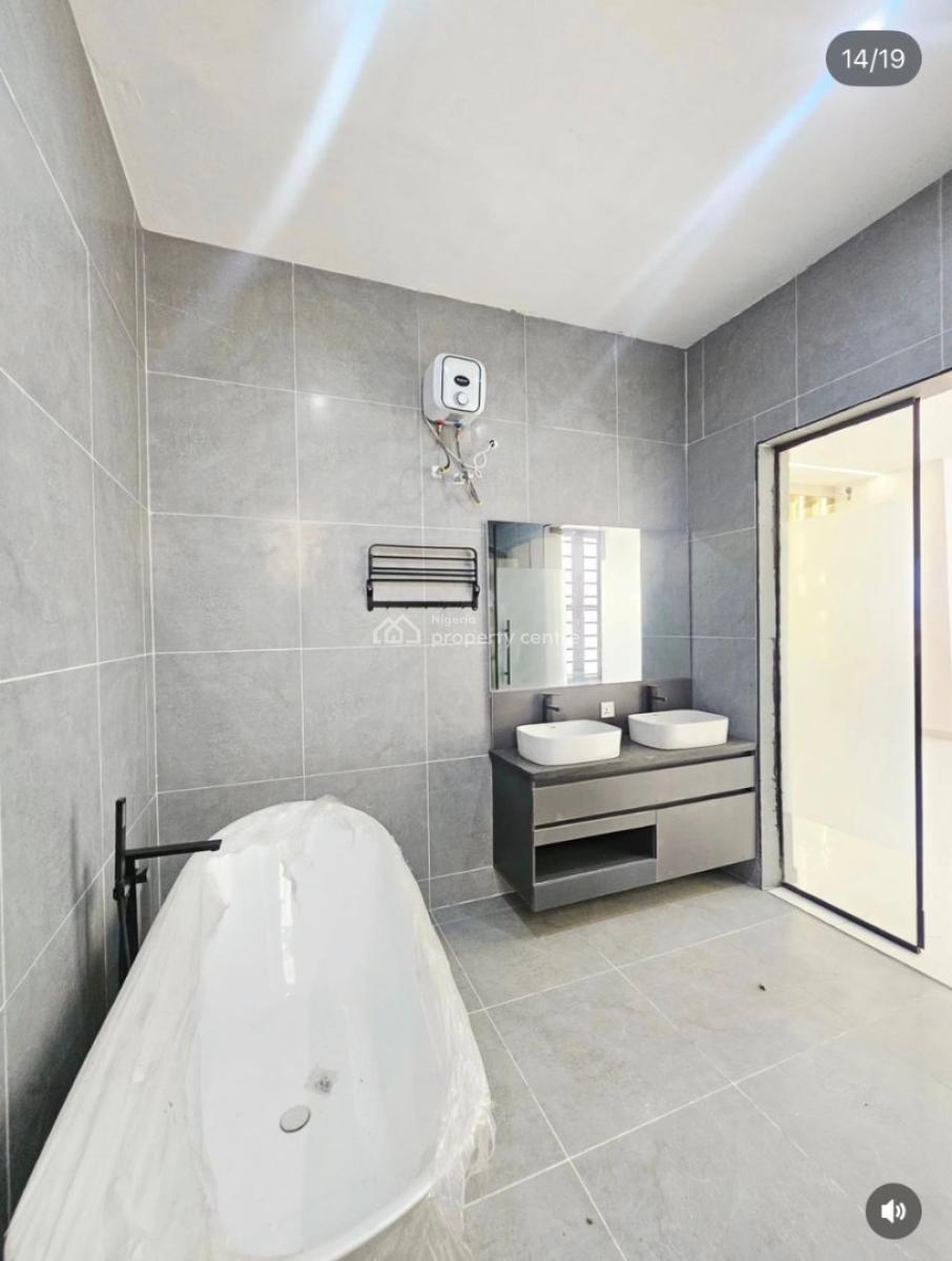 5 Bedroom Fully Detached with Bq, Thomas Estate, Ajah, Lagos, Detached Duplex for Sale