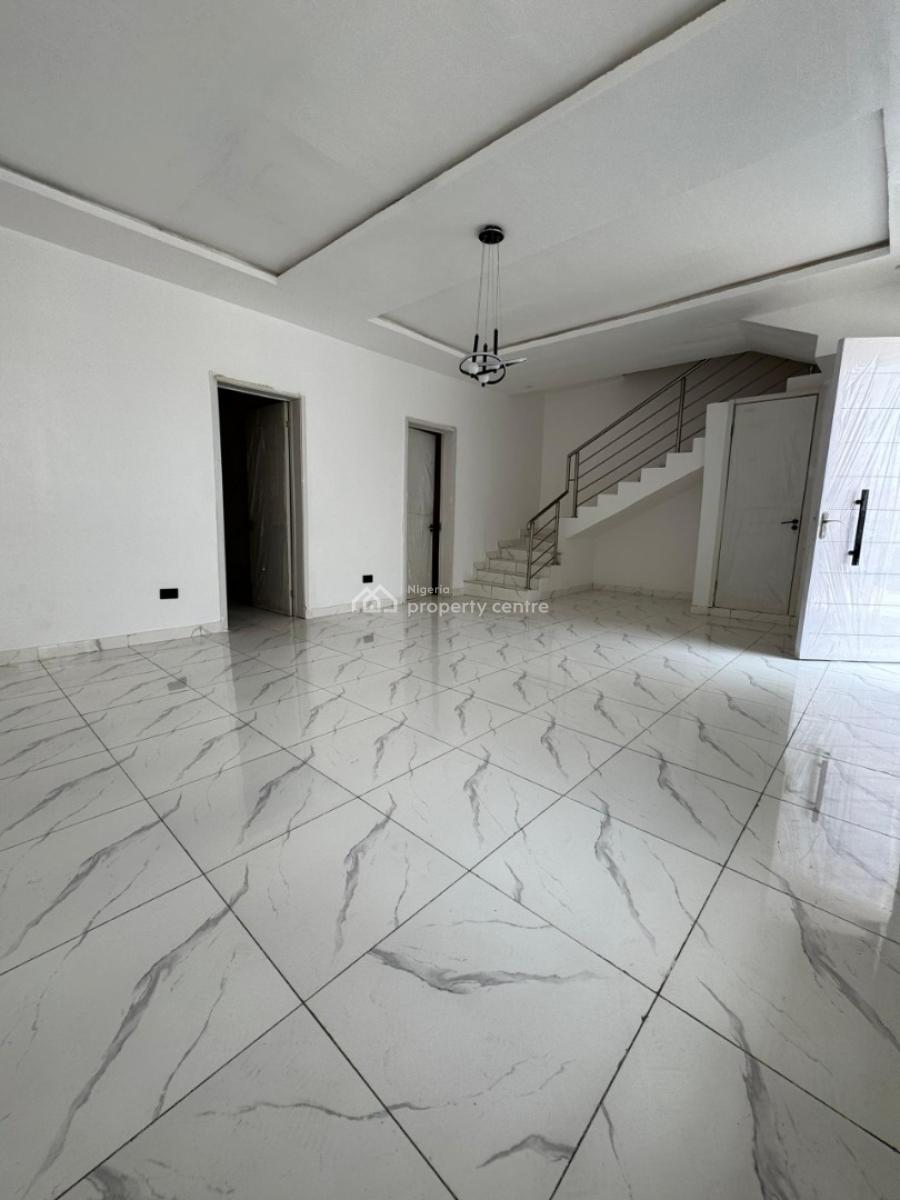 Elegant 4-bedroom Semi-detached Duplex, Ikota, Lekki, Lagos, Semi-detached Duplex for Sale