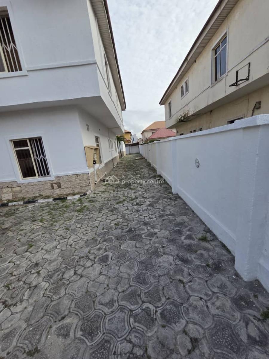 4 Bedroom Duplex with 2 Rooms Bq, Crown Estate, Sangotedo, Ajah, Lagos, Semi-detached Duplex for Sale