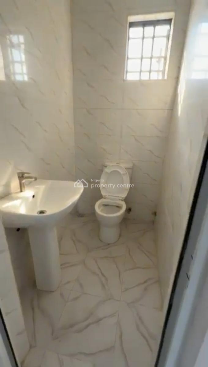 Brand New 2 Bedrooms Apartment All En Suite, Ologolo, Lekki, Lagos, Flat / Apartment for Rent