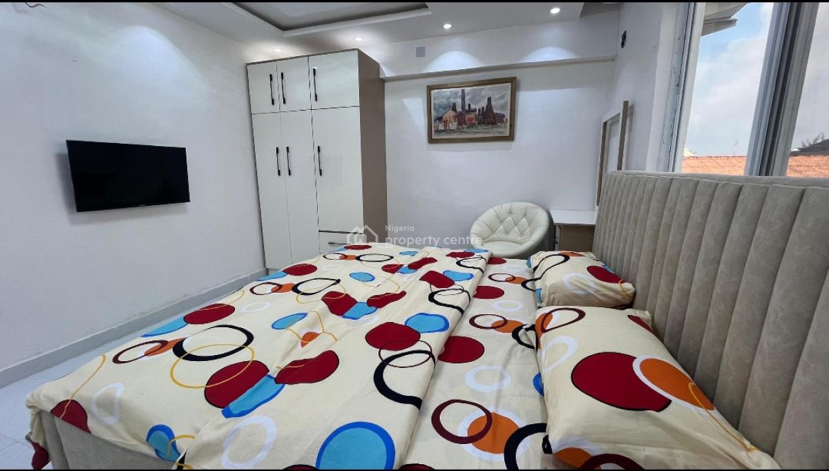 Executive and Luxury Furnished 3 Bedroom Flat, All Ensuit, Off Ishaga Road By Aturashe Bus/stop, Surulere, Lagos, Flat / Apartment for Rent