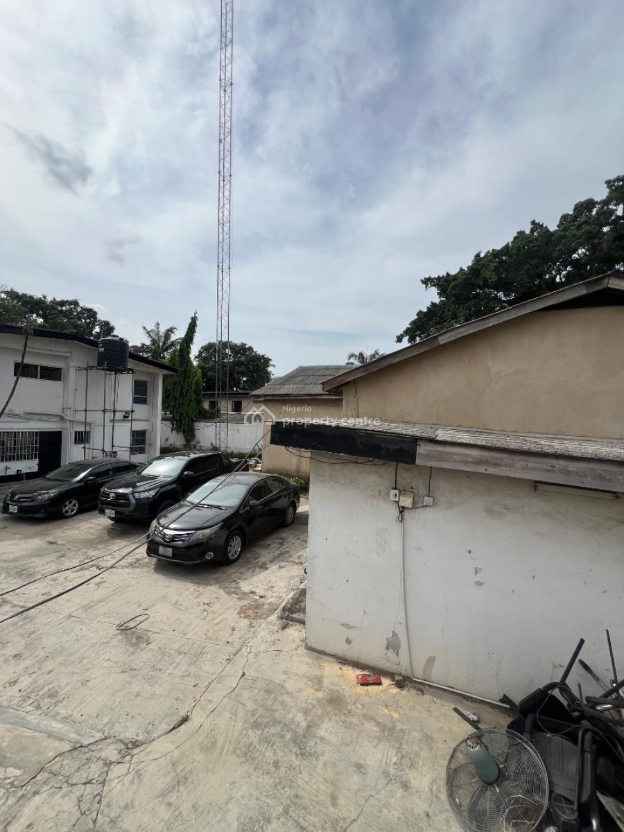 Old 5-bedroom Detached Structure on 1423sqm Land, Ikeja Gra, Ikeja Gra, Ikeja, Lagos, Detached Duplex for Sale