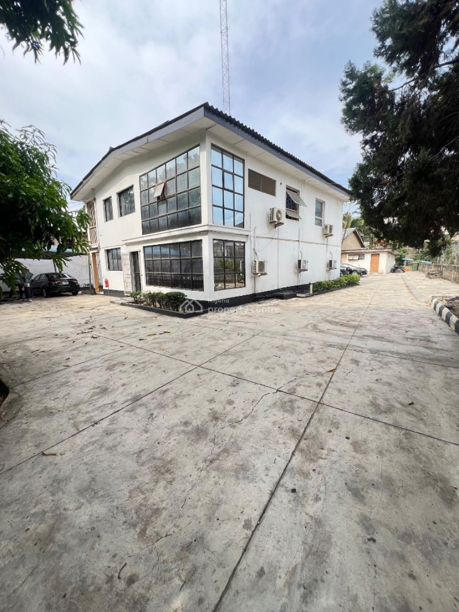 Old 5-bedroom Detached Structure on 1423sqm Land, Ikeja Gra, Ikeja Gra, Ikeja, Lagos, Detached Duplex for Sale