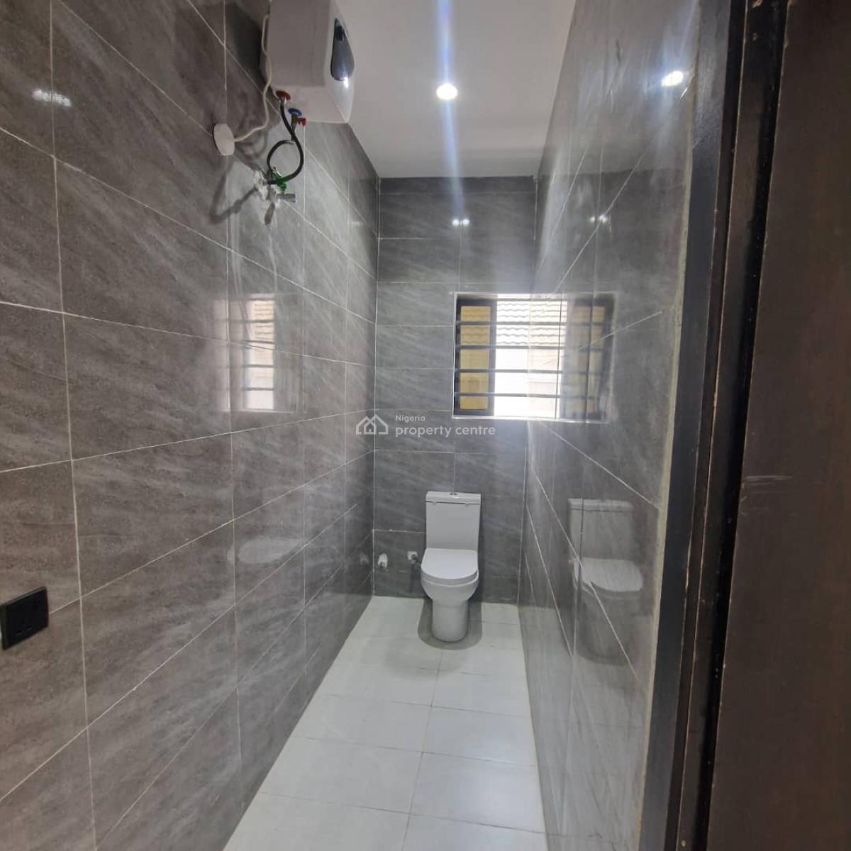 3 Bedroom Apartment with Bq, Lekki Phase 1, Lekki, Lagos, Flat / Apartment for Rent