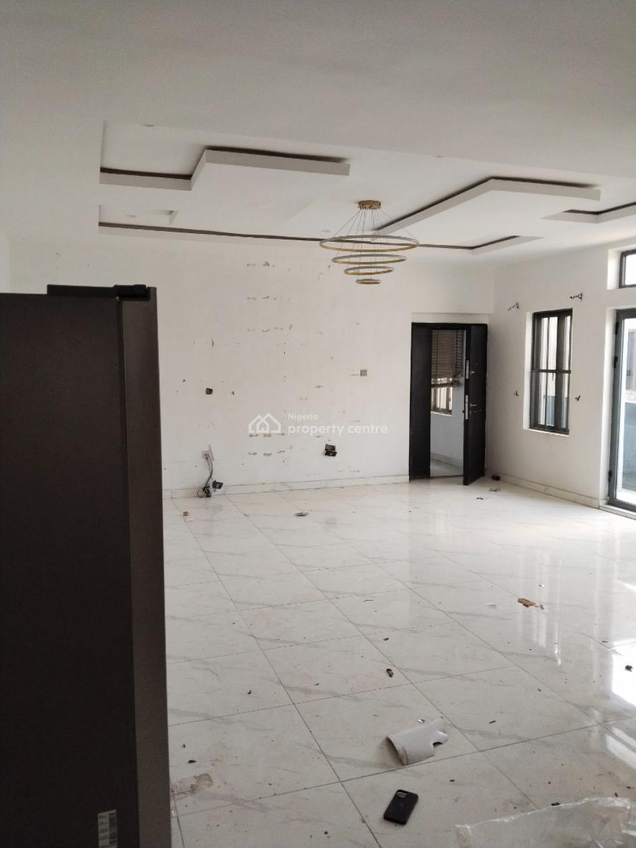Spacious 3 Bedroom Flat with Bq, New Road, Ilasan, Lekki, Lagos, Flat / Apartment for Rent