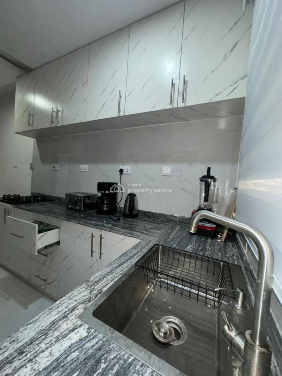 Fully Furnished 4 Bedroom Apartment, Lekki ,conservation,centre, Lekki, Lagos, Flat / Apartment Short Let