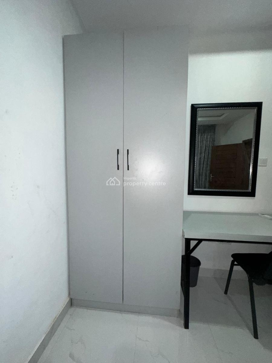Fully Furnished 4 Bedroom Apartment, Lekki ,conservation,centre, Lekki, Lagos, Flat / Apartment Short Let