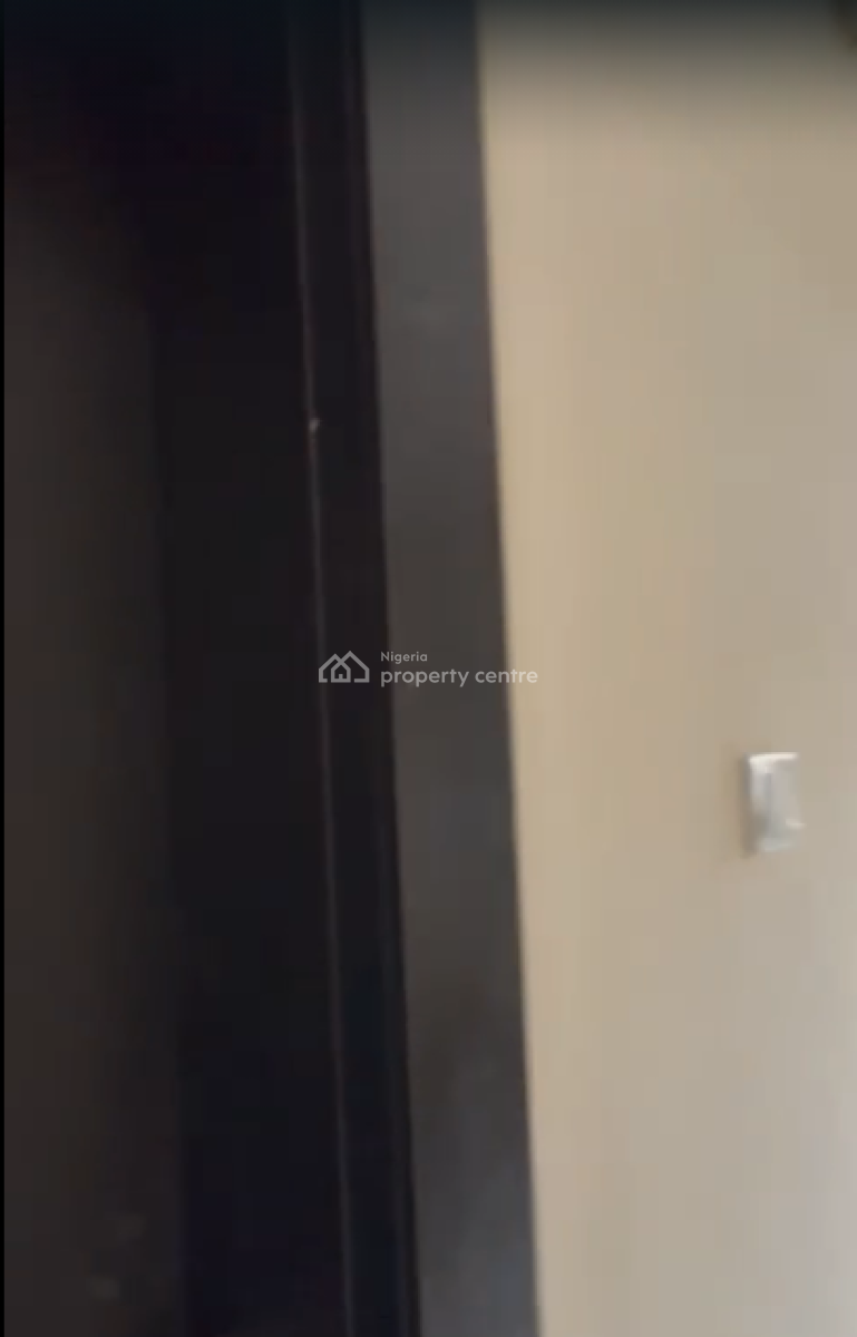 Modern 3-bedroom Flat with Bq, Lekki Phase 1, Lekki, Lagos, Flat / Apartment for Rent