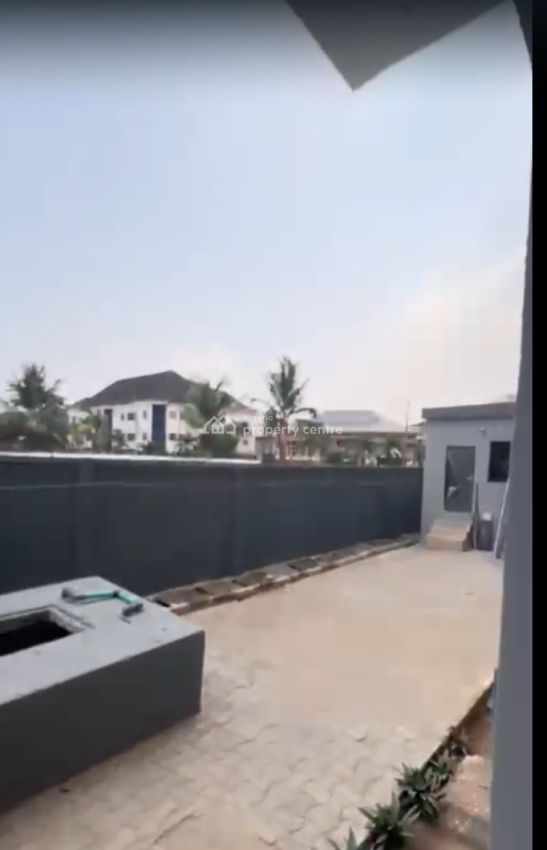 Modern 3-bedroom Flat with Bq, Lekki Phase 1, Lekki, Lagos, Flat / Apartment for Rent