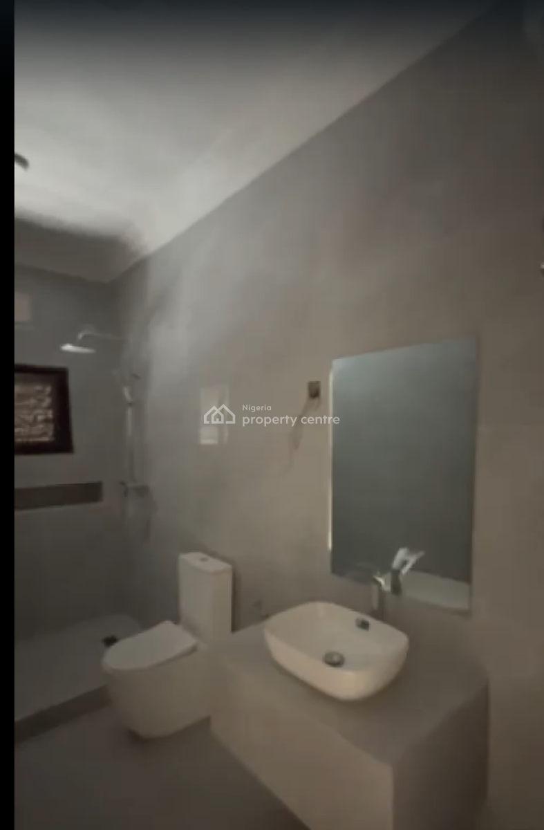 Modern 3-bedroom Flat with Bq, Lekki Phase 1, Lekki, Lagos, Flat / Apartment for Rent