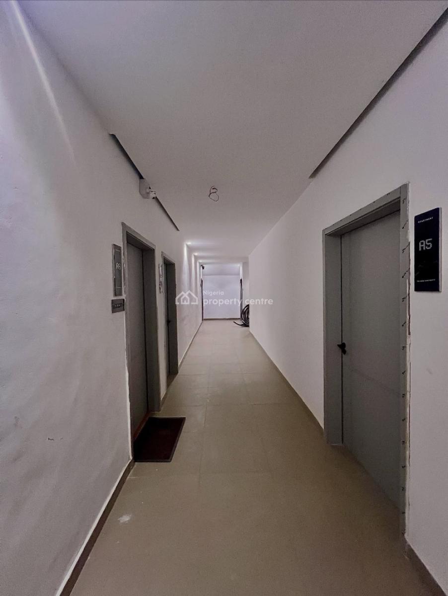 Serviced 2 Bedroom Maisonette with Swimming Pool and Bq, Lekki Phase 1, Lekki, Lagos, Block of Flats for Sale