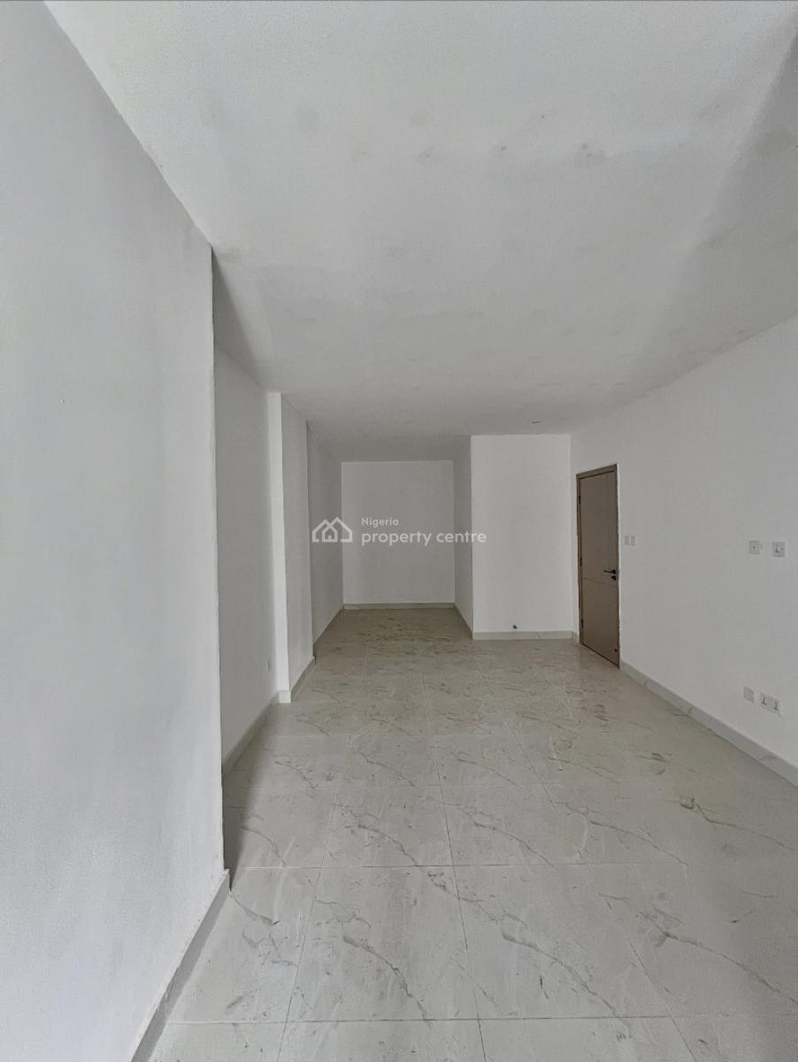 Serviced 2 Bedroom Maisonette with Swimming Pool and Bq, Lekki Phase 1, Lekki, Lagos, Block of Flats for Sale