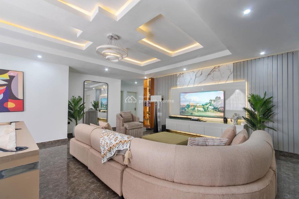 Cozy and Beautifully Furnished 3-bedroom Apartment Now Available for I, Lekki Phase 1, Lekki, Lagos, House Short Let